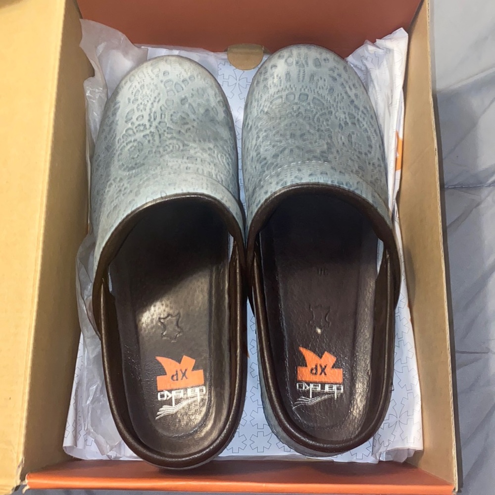 Dansko Pro XP Clogs Size 38